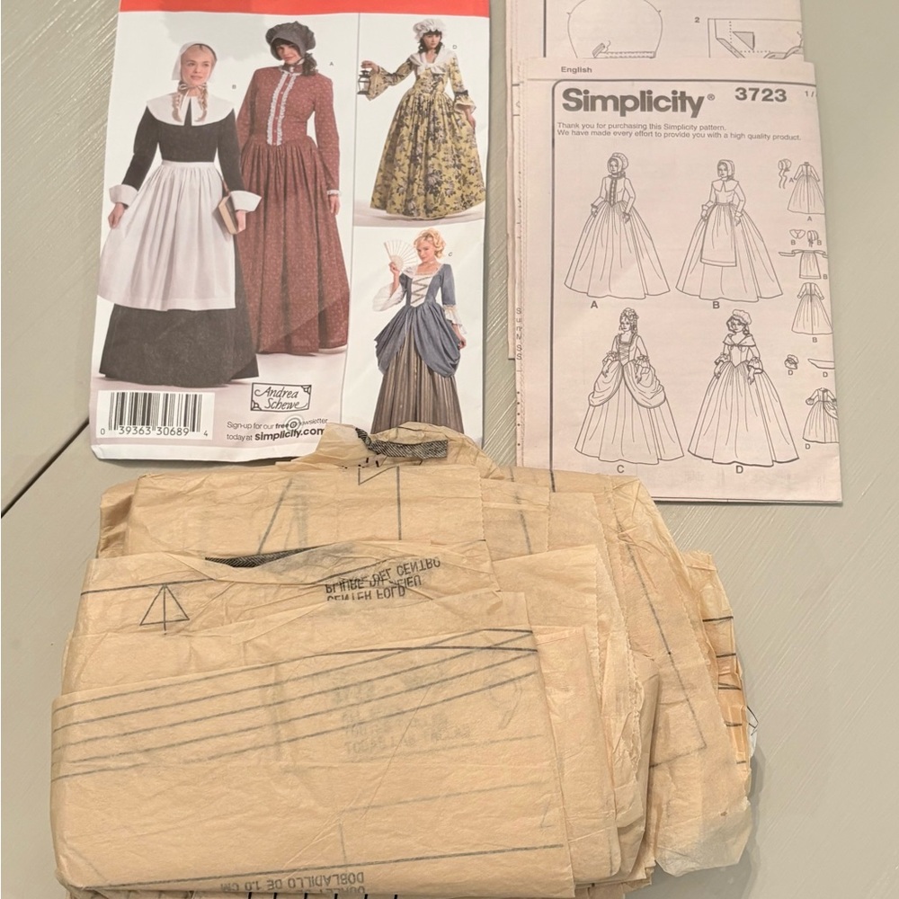 Simplicity‎ 3723 Costume Pattern
